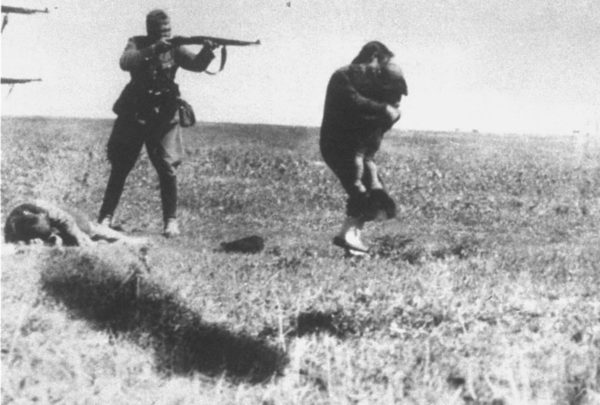 Kein Schlussstrich! Niemals vergeben. Niemals vergessen.