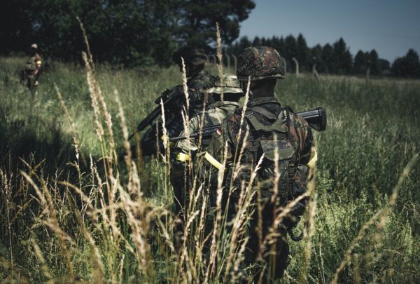 Rechte Netzwerke in der Bundeswehr zerschlagen!