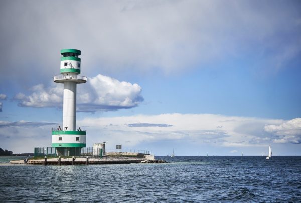 Gemeinsam. Links. Kiel.